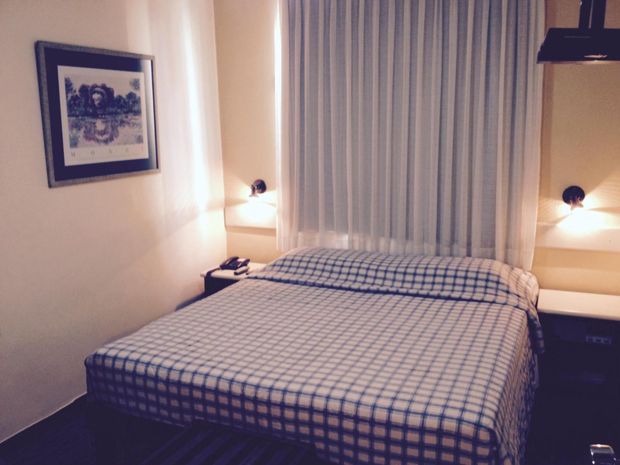 Hotel São Bento Belo Horizonte Quarto foto
